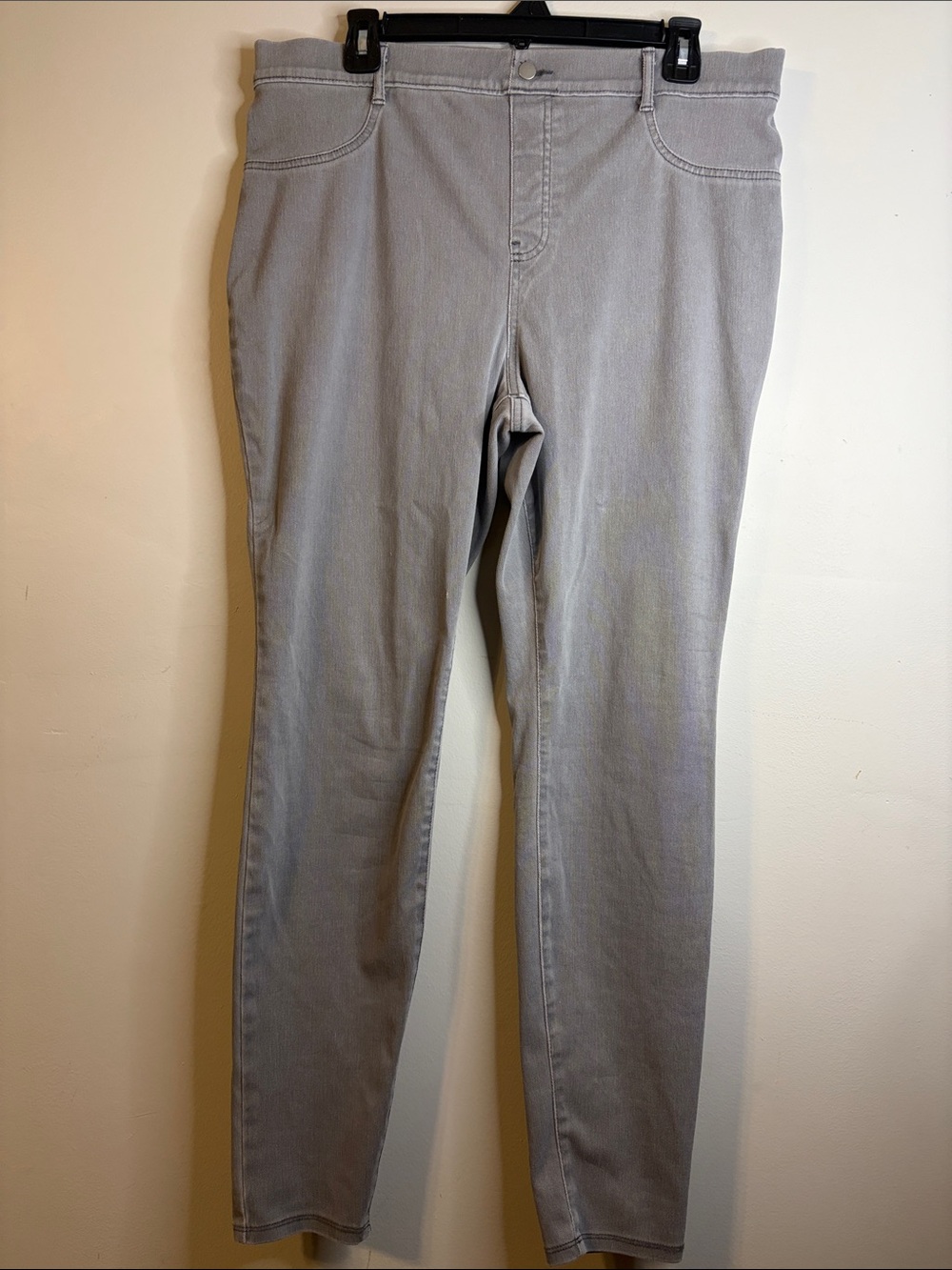 Time and Tru Women's Skinny leg Jeggings Light Gray Size XL (16/18) EUC #111